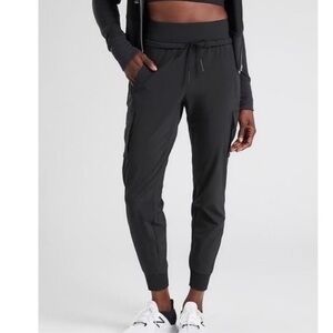 Athleta Sutton Jogger Pant Mid-Rise Black Casual Travel Activewear Workout 12
